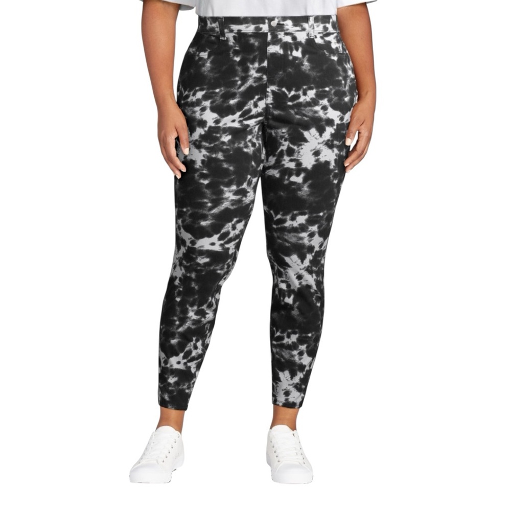 Time and Tru High-Rise Stretch Fitted Tie-Dye Jegging Size XL NWT